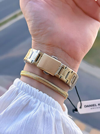 Daniel Klein Rakamlı Kadran 3 Atm Suya Dayanıklı 2 Yıl Garantili Kadın Kol Saati+Bileklik KN046.DK1