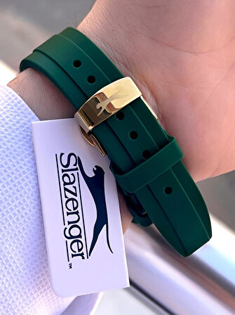 Slazenger Silikon Kordon İç Fonksiyonları Aktif 10 Atm Suya Dayanıklı Erkek Kol Saati ESL.09.2514.04