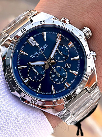 Tom Jones Çelik Kordon 3 Atm Suya Dayanıklı 2 Yıl Garantili Erkek Kol Saati TJE1.2389.7