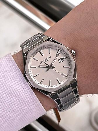 Lee Cooper İtalyan Tasarım Bileklik Hediyeli 2 Yıl Garantili 5 Atm Erkek Kol Saati ELC.08252.330