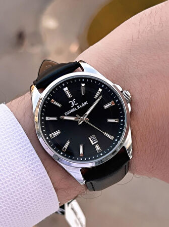 Daniel Klein Deri Kordon Takvimli Kadran 2 Yıl Garantili 3 Atm Dayanıklı Erkek Kol Saati E140036-2