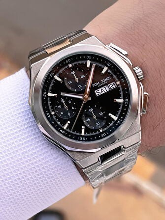 Tom Jones Bileklik Hediyeli Çelik Kordon 3 Atm Suya Dayanıklı 2 Yıl Garantili Erkek Kol Saati 10046.2