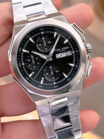Tom Jones Bileklik Hediyeli Çelik Kordon 3 Atm Suya Dayanıklı 2 Yıl Garantili Erkek Kol Saati 10046.2