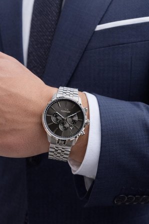 Slazenger İtalyan Tasarım Bileklik Hediyeli 2 Yıl Garantili 10 Atm Çelik Erkek Kol Saat ESE.1812.05