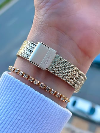 DKNY 2 Yıl Garantili 3 Atm Suya Dayanıklı Kararma Renk Atma Yapmaz Kadın Kol Saati+Bileklik DL01L095