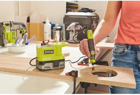 Ryobi RRT18-0 Akülü Gravür Seti 15 Parça (Akü ve Şarj Cihazı Dahil Değildir)- 5133004939
