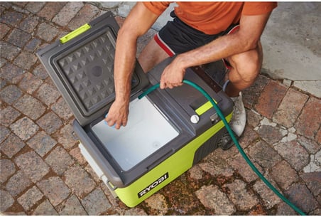 Ryobi RY18CB23A-0 18V Akülü Soğutucu 23 Lt  (Akü ve Şarj Cihazı Dahil Değildir.) - 5133006103
