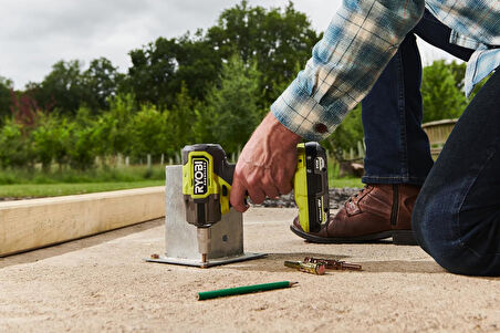 Ryobi RIW18CBL-0 Akülü Kömürsüz Somun Sıkma 1/2 (Akü ve Şarj Cihazı Dahil Değildir) - 5133006492