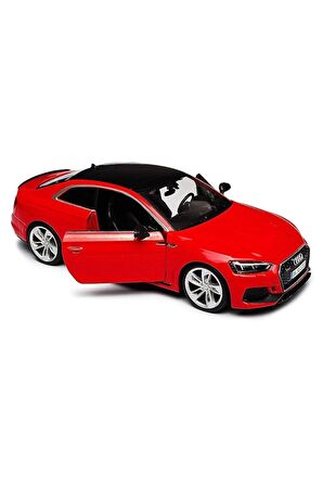 Gerçeğe Yakın Detaylarla Audi RS 5 Coupe 1:24 Model Araba