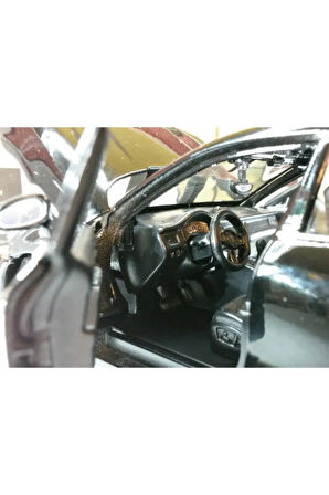 Porsche Macan 1/24 Siyah Model Araba