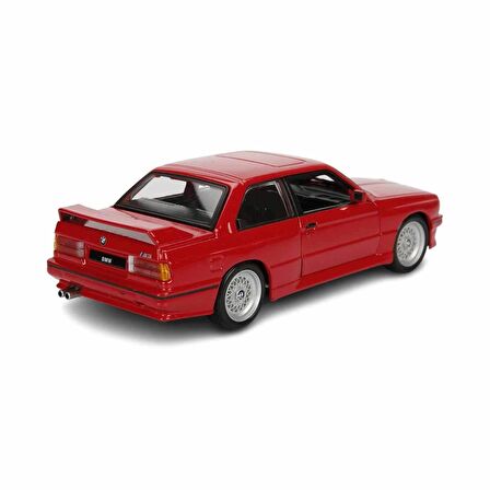 Bburago 1:24 BMW M3 1988 Model Araba