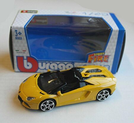 Bburago 1:43 Street Fire -LAMBORGHINI AVENTADOR ROADSTER