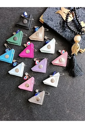Mini Bebek Cevşen Dualı Kolye Muska Hakiki Deri El Yapımı Üçgen