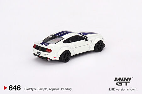 Mini GT 1/64 Ölçek Koleksiyonluk Model Araç MGT00646 Ford Mustang GT LB-Works / White