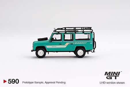 Mini GT Land Rover Defender 110 1985 County Station Wagon Trident Green 590