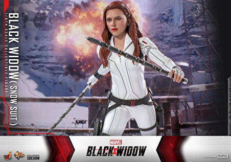 Hot Toys Black Widow (Snow Suit Version) Sixth Scale Figure - 906797 - MMS601 - Marvel Comics / Black Widow