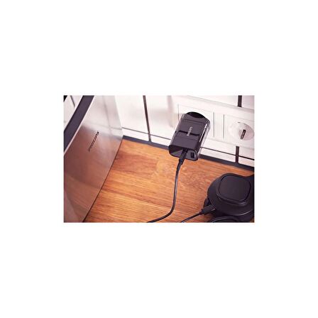 Philips DLP2621/12 USB-A Type-C 30W Şarj Adaptörü Siyah