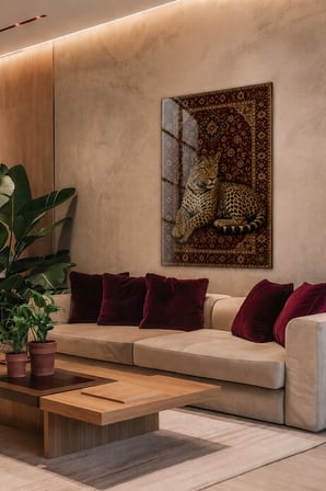 Leopar Desenli Oryantal Çiçek Motifli Temperli Cam Tablo – Dekoratif Duvar Tablosu