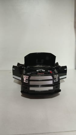 Oyuncak Metal Model  Koleksiyon 1 / 24 Ölçek F 350 Pickup Siyah Kamyon 4x4 Işıklı Sesli 