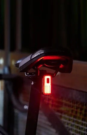 MOON HELIX SENSE 150 LM USB ARKA FAR