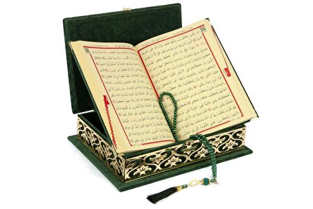 Kadife kaplı pleksi işlemeli sandıklı özel hediyelik Kuranı Kerim Yeşil Renk