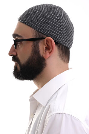 Siyah Kışlık Nokta Desenli Orlon Namaz Takkesi