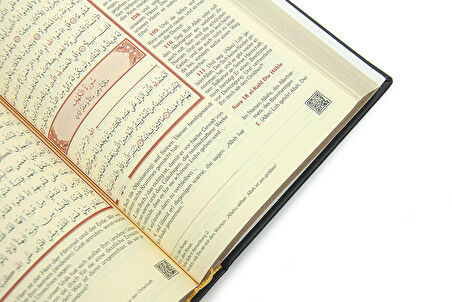 Almanca Mealli Medine Hatlı Kuranı Kerim ve Seccade Seti Siyah