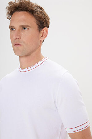 Standart Fit Normal Kesim %100 Pamuk Bisiklet Yaka Tişört