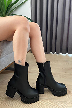 Kadın Pita Siyah Deri ( 8 cm ) Platfom Topuklu Fermuarlı Bot