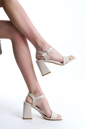 Kadın Patrica Krem Cilt Tek Bant 9 cm Kalın Topuklu Aykkabı