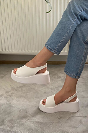 Kadın Mambo Beyaz Dolgu Tabanlı Sandalet