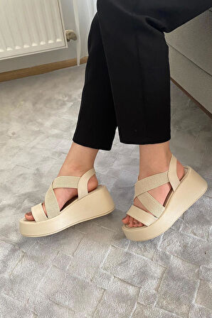 Kadın Mokka Bej Lastik Detaylı  Dolgu Tabanlı Sandalet