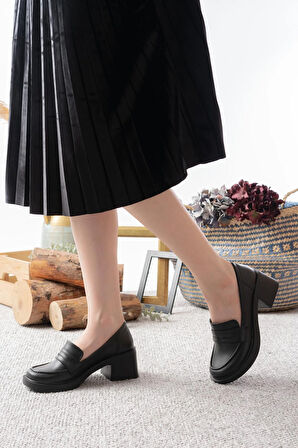 Kadın Victorya Siyah Cilt 6 cm Topuklu Lofer Ayakkabı