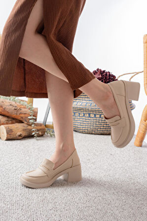 Kadın Victorya Krem Cilt 6 cm Topuklu Lofer Ayakkabı