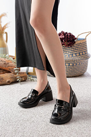 Kadın Tilda Siyah Rugan İnce Toka Detaylı 6 cm Topuklu Lofer Ayakkabı