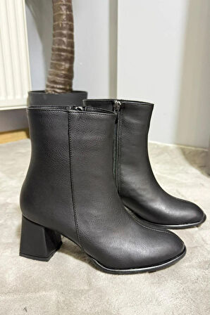 Kadın Marta Siyah Kalın Topuklu Yumurta  Burun Fermuarlı Bot