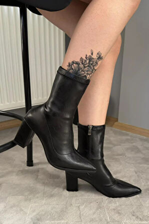 Kadın Volga Siyah Fermuarlı 8 cm Kalın Topuklu Strec Bot
