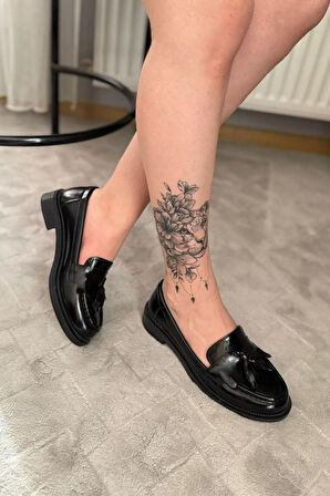 Kadın Flex Siyah Rugan Loafer Günlük Ayakkabı