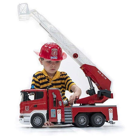 Su Püskürten Scania 560R İtfaiye Model Aracı