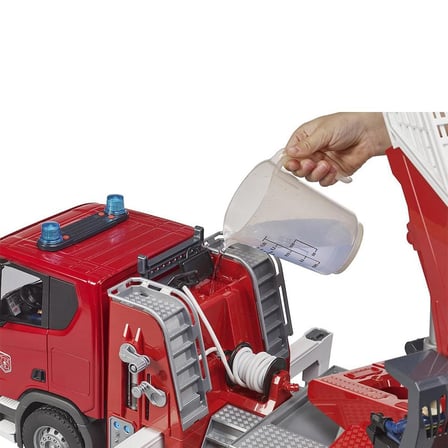 Su Püskürten Scania 560R İtfaiye Model Aracı