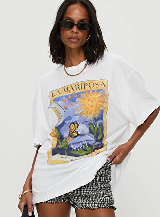 La Mariposa Temalı Sanatsal Oversize Beyaz Kadın Tişört