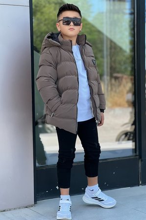 Erkek Çocuk Çıkarılabilir Kapüşonlu Suitici Nova Kışlık Mont KM4012