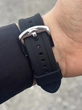 Slazenger Siyah Silikon kordon Gümüş Renk Kasa Erkek Kol Saati