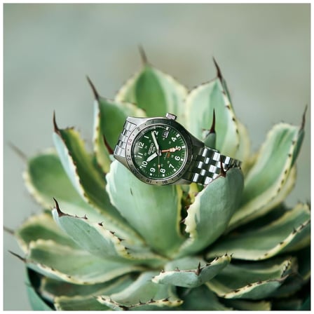Seiko 5 Sports Field GMT HDB001K1 Erkek Kol Saati