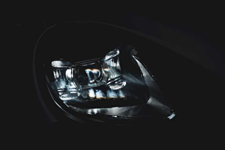 Porsche Cayenne 2014-2017 Uyumlu Facelift Led Far (2018+Görünüm)