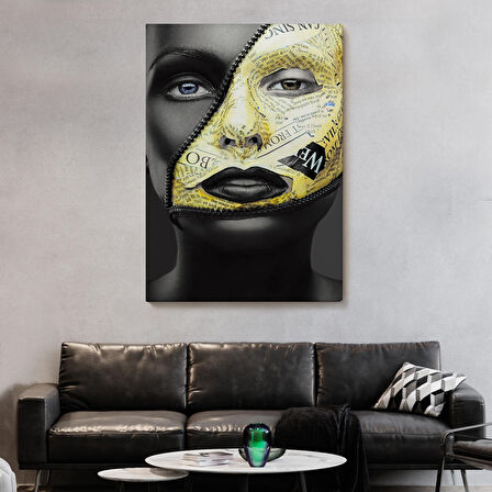 Fermuar Makyajlı Güzel Kızın Yakın Çekim Portresi Kanvas Tablo-4973