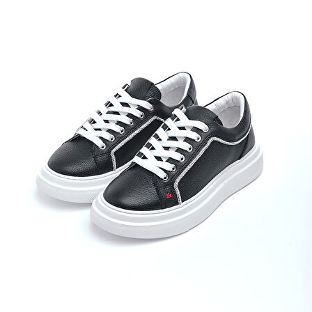 Casual Hakiki Deri Taş Aksesuarlı Kadın Ayakkabı