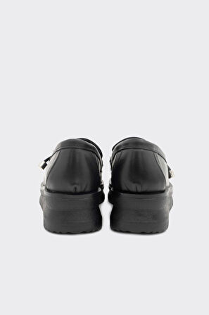 Günlük Hakiki Deri Kadın Taş Tokalı Casual Ayakkabı