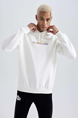 DeFactoFit NBA Los Angeles Lakers Standart Fit Kapüşonlu Kalın Sweatshirt A9840AX23WNER105
