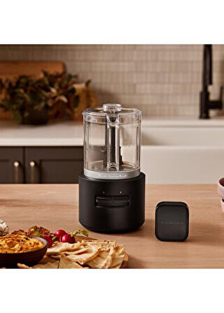 Kitchenaid Go Siyah Kablosuz Serisi Bataryalı Mini Mutfak Robotu